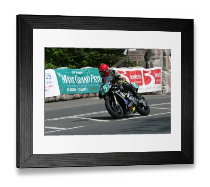 Framed Print : Robert A Price (Yamaha) 2003 Lightweight 400 TT Framed Print : Robert A Price (Yamaha) 2003 Lightweight 400 TT