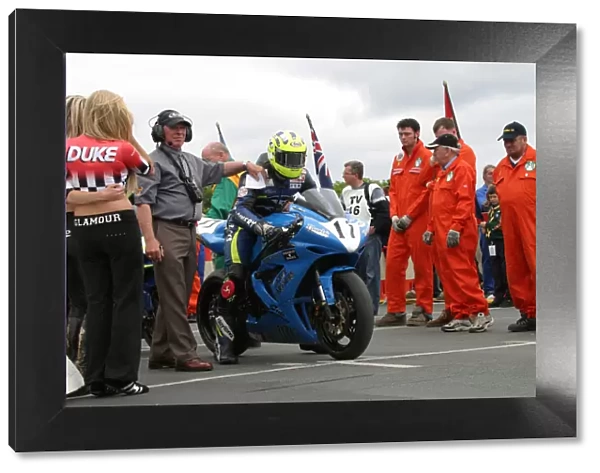 Nigel Beattie (Yamaha) 2004 Formula One TT