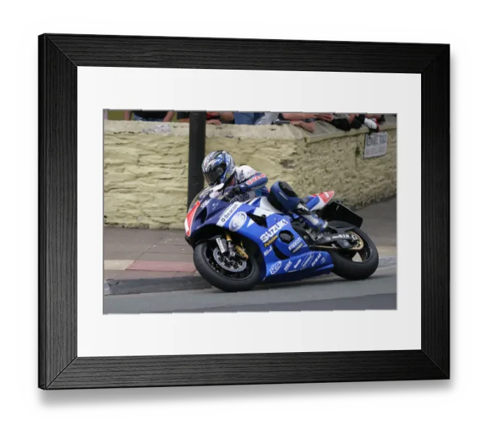 Framed Print : Adrian Archibald (Suzuki) 2004 Production 1000 TT Framed Print : Adrian Archibald (Suzuki) 2004 Production 1000 TT