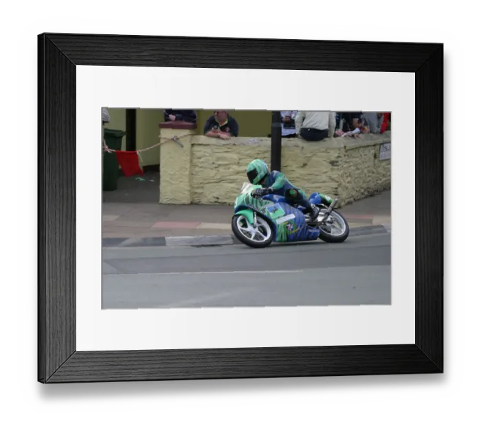 Framed Print : Norman Kneen (Honda) 2004 Ultra Lightweight 125 TT Framed Print : Norman Kneen (Honda) 2004 Ultra Lightweight 125 TT