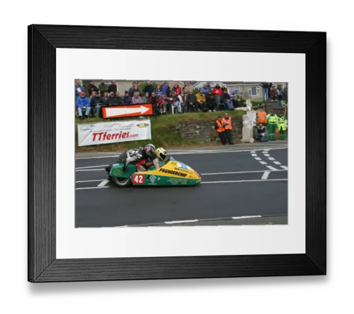 Framed Print : Brian Alflatt & Christophe Darras (Baker Honda) 2005 Sidecar TT Framed Print : Brian Alflatt & Christophe Darras (Baker Honda) 2005 Sidecar TT