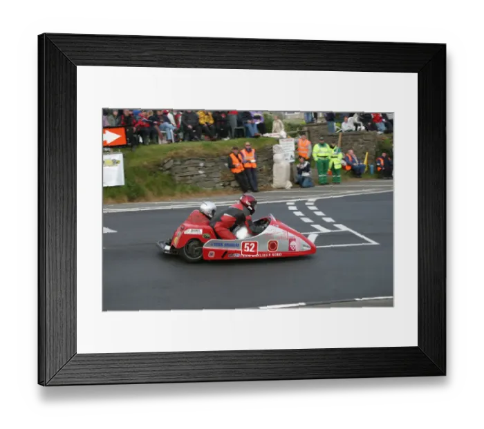 Framed Print : Francois Leblond & Sylvie Leblond (Baker Honda) 2005 Sidecar TT Framed Print : Francois Leblond & Sylvie Leblond (Baker Honda) 2005 Sidecar TT