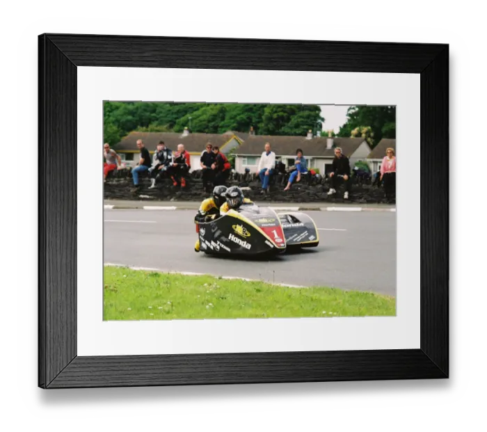 Framed Print : Dave Molyneux & Dan Sayle (DMR Honda) 2004 Sidecar TT Framed Print : Dave Molyneux & Dan Sayle (DMR Honda) 2004 Sidecar TT