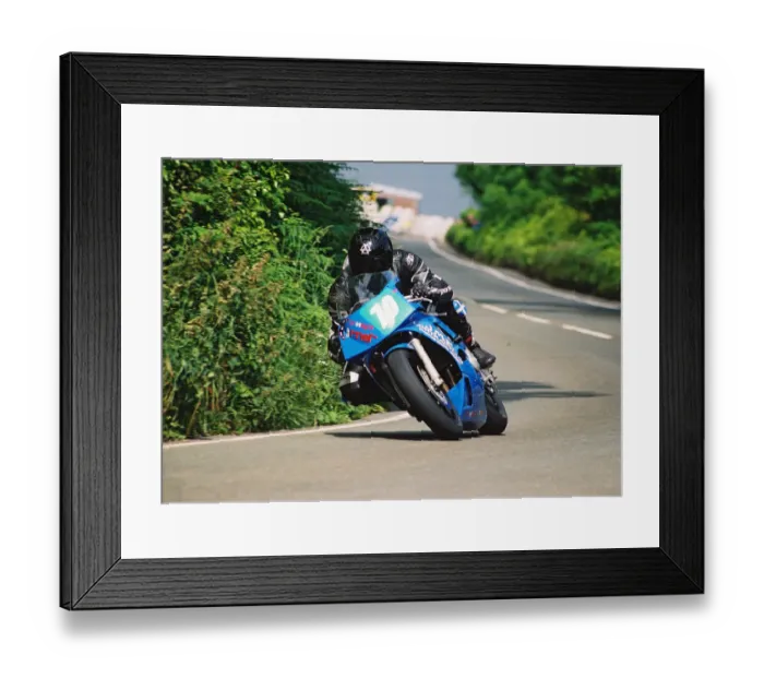 Framed Print : Andy Wallace (Yamaha) 2004 Lightweight 400 TT Framed Print : Andy Wallace (Yamaha) 2004 Lightweight 400 TT