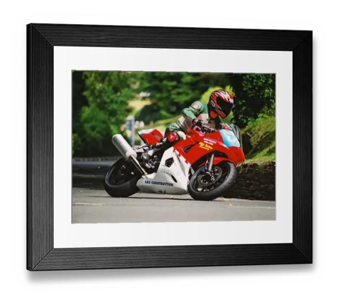 Framed Print : Barry Wood (Yamaha) 2004 Junior 600 TT Framed Print : Barry Wood (Yamaha) 2004 Junior 600 TT