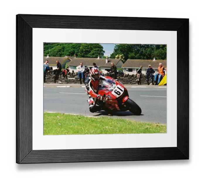Framed Print : Wade Boyd (Kawasaki) 2004 Formula One TT Framed Print : Wade Boyd (Kawasaki) 2004 Formula One TT