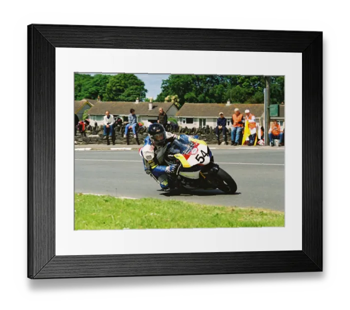 Framed Print : James McBride (Suzuki) 2004 Formula One TT Framed Print : James McBride (Suzuki) 2004 Formula One TT