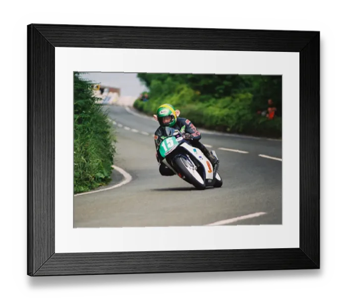 Framed Print : Chris McGahan (Honda) 2004 Ultra Lightweight 125 TT