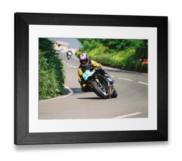 Framed Print : Julian Bull (Kawasaki) 2004 Lightweight 400 TT Framed Print : Julian Bull (Kawasaki) 2004 Lightweight 400 TT