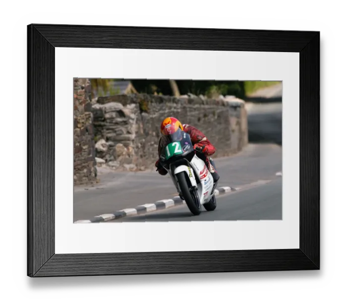 Framed Print : Nigel Moore (Honda) 2004 Ultra Lightweight 125 TT Framed Print : Nigel Moore (Honda) 2004 Ultra Lightweight 125 TT