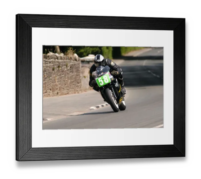 Framed Print : Craig McLean (Honda) 2004 Lightweight 400 TT Framed Print : Craig McLean (Honda) 2004 Lightweight 400 TT
