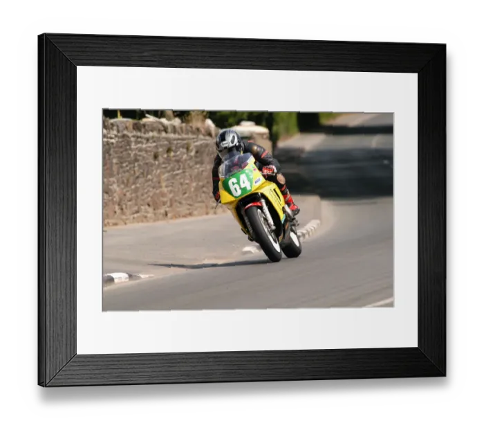 Framed Print : Thomas Montano (Yamaha) 2004 Lightweight 400 TT Framed Print : Thomas Montano (Yamaha) 2004 Lightweight 400 TT