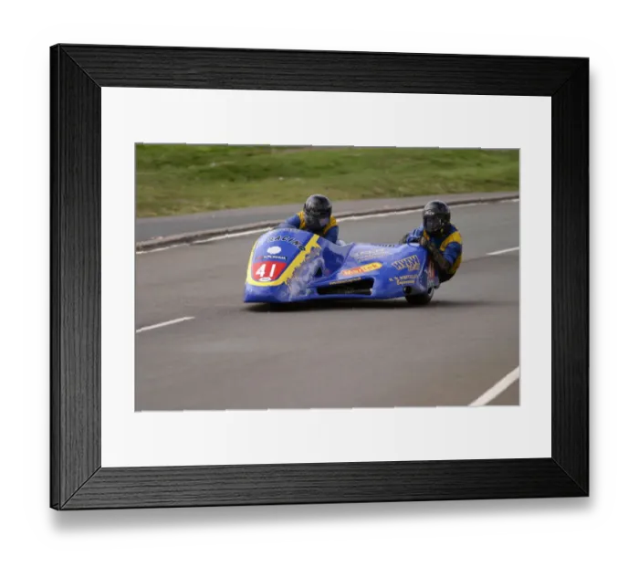 Framed Print : Dan Clark & Nigel Mayers (Heys Honda) 2004 Sidecar TT Framed Print : Dan Clark & Nigel Mayers (Heys Honda) 2004 Sidecar TT