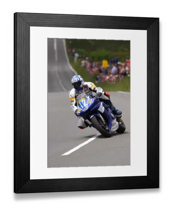 Framed Print : Martin Finnegan (Yamaha) 2014 Junior 600 TT