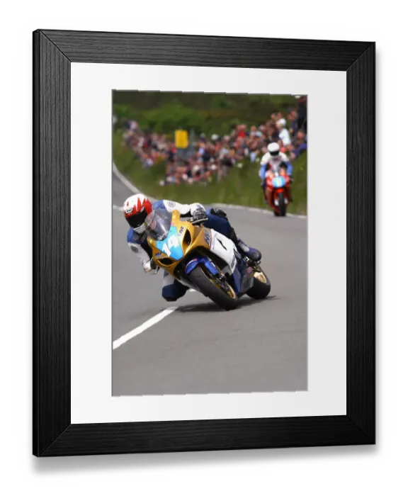 Framed Print : Gary Carswell (Suzuki) 2014 Junior 600 TT Framed Print : Gary Carswell (Suzuki) 2014 Junior 600 TT
