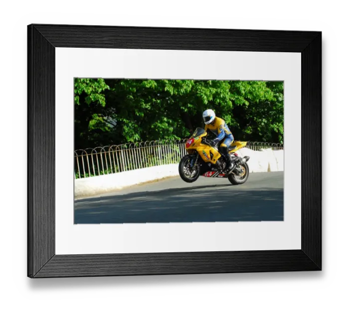 Framed Print : Alan Connor (Suzuki) 2012 Superstock TT Framed Print : Alan Connor (Suzuki) 2012 Superstock TT