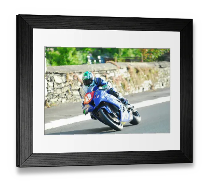 Framed Print : Robert Wilson (Kawasaki) 2012 Superbike TT Framed Print : Robert Wilson (Kawasaki) 2012 Superbike TT