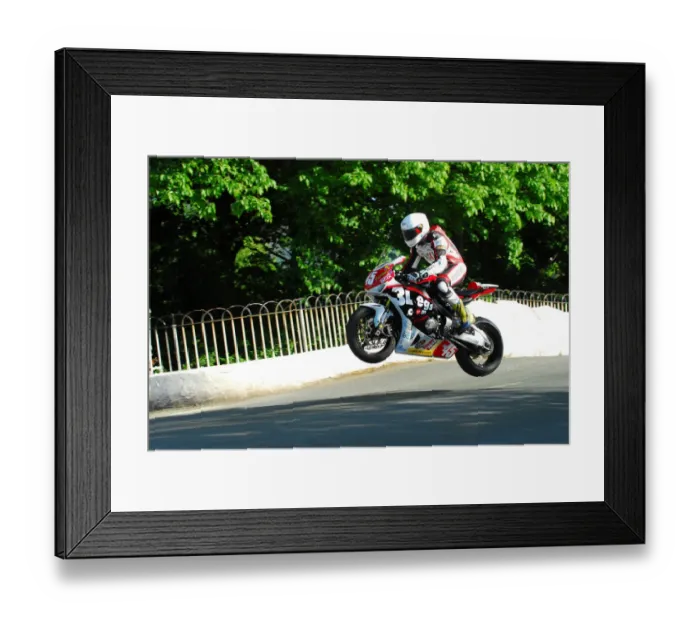 Framed Print : Si Fulton (Honda) 2012 Superstock TT Framed Print : Si Fulton (Honda) 2012 Superstock TT