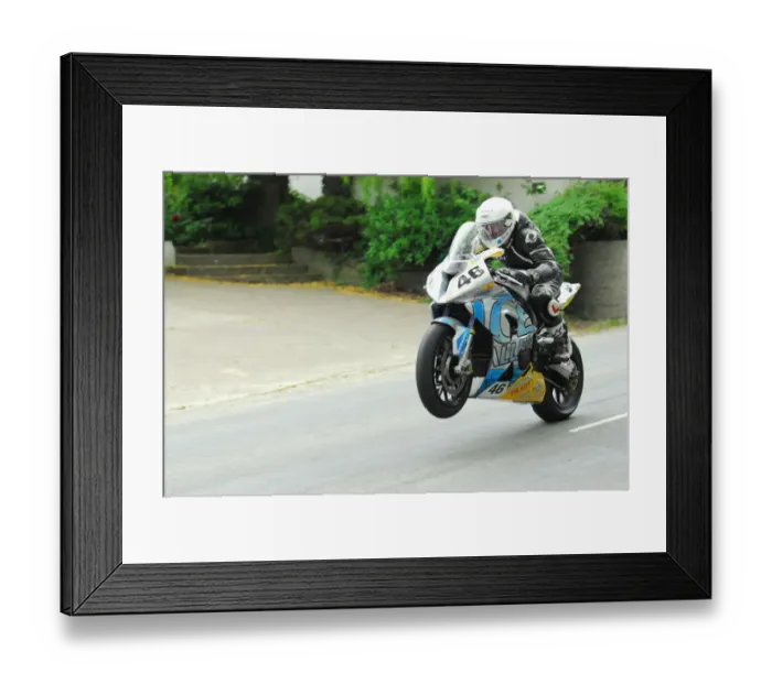 Framed Print : Dean Harrison (BMW) 2012 Superbike TT Framed Print : Dean Harrison (BMW) 2012 Superbike TT