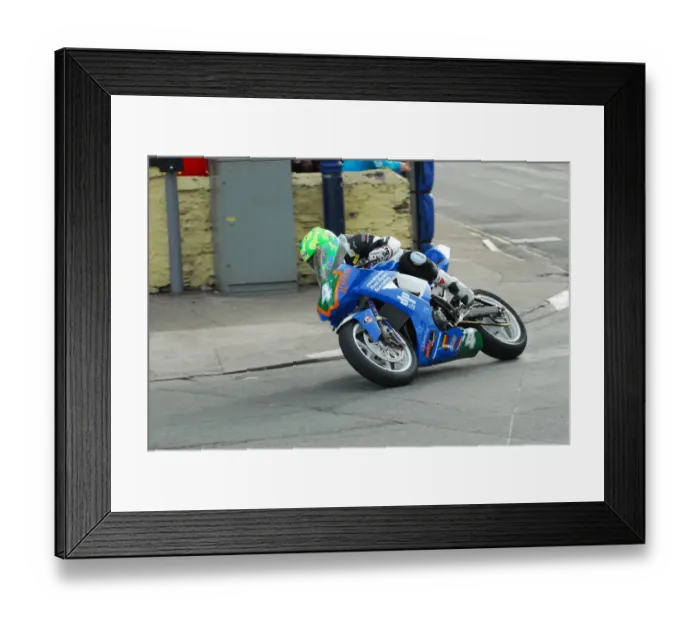 Framed Print : Cameron Donald (Kawasaki) 2012 Lightweight TT Framed Print : Cameron Donald (Kawasaki) 2012 Lightweight TT
