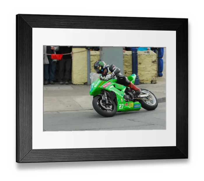 Framed Print : Roger Maher (Kawasaki) 2012 Lightweight TT Framed Print : Roger Maher (Kawasaki) 2012 Lightweight TT