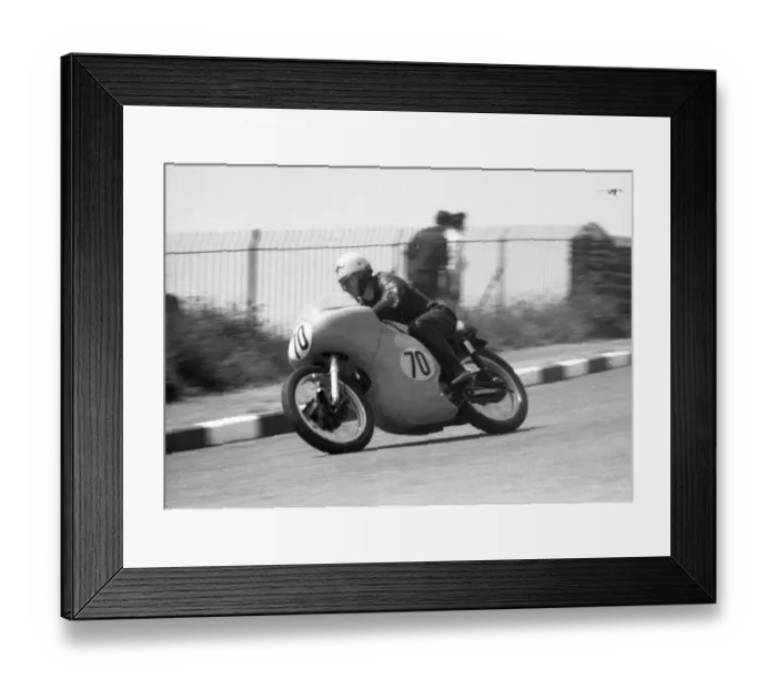 Framed Print : Dennis Fry (Norton) 1962 Senior TT Framed Print : Dennis Fry (Norton) 1962 Senior TT
