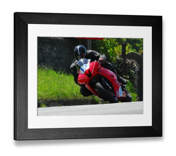 Framed Print : Mark Parrett (Yamaha) TT 2012 Supersport TT Framed Print : Mark Parrett (Yamaha) TT 2012 Supersport TT