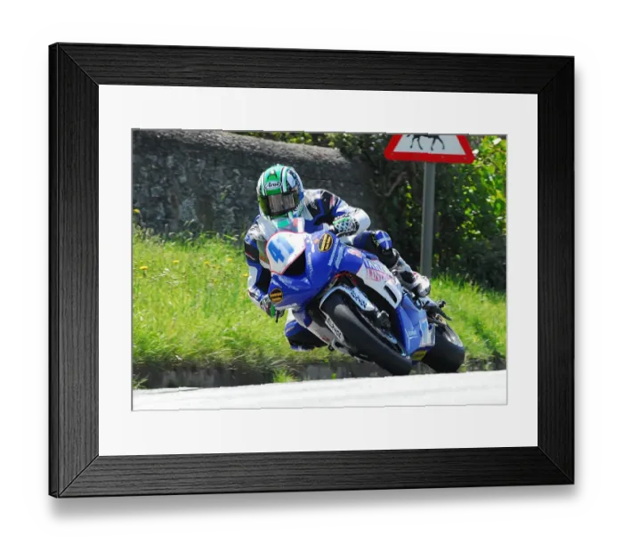Framed Print : Robert Wilson (Kawasaki) TT 2012 Supersport TT Framed Print : Robert Wilson (Kawasaki) TT 2012 Supersport TT