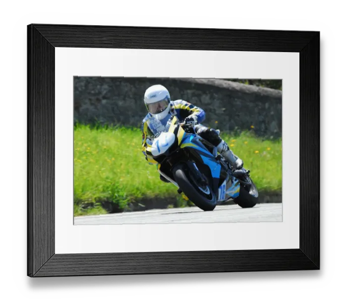 Framed Print : Billy Smith (Suzuki) TT 2012 Supersport TT Framed Print : Billy Smith (Suzuki) TT 2012 Supersport TT