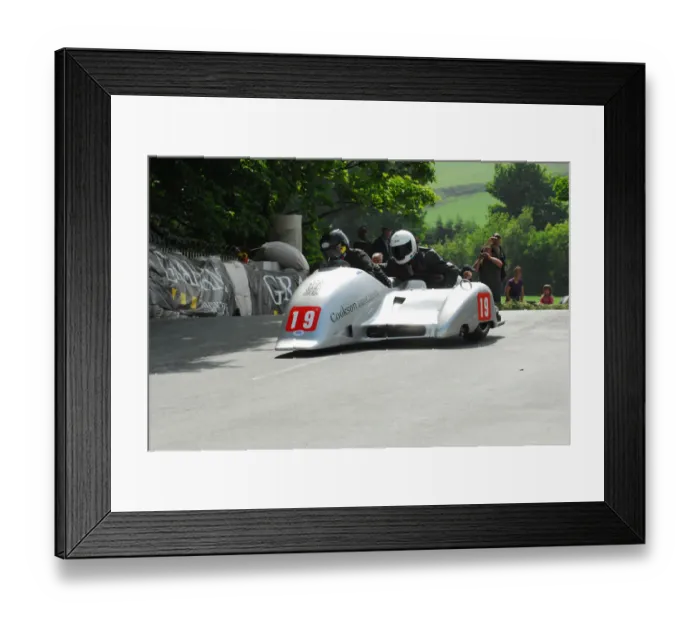 Framed Print : Mike Cookson & Kris Hibberd (Ireson Honda) 2012 Sidecar TT Framed Print : Mike Cookson & Kris Hibberd (Ireson Honda) 2012 Sidecar TT