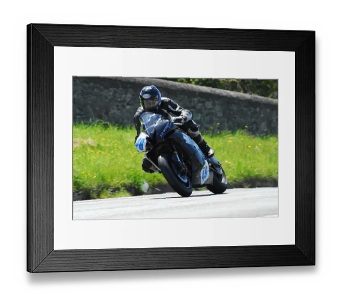 Framed Print : Dave Madsen-Mygdal (Yamaha) 2012 Supersport TT Framed Print : Dave Madsen-Mygdal (Yamaha) 2012 Supersport TT