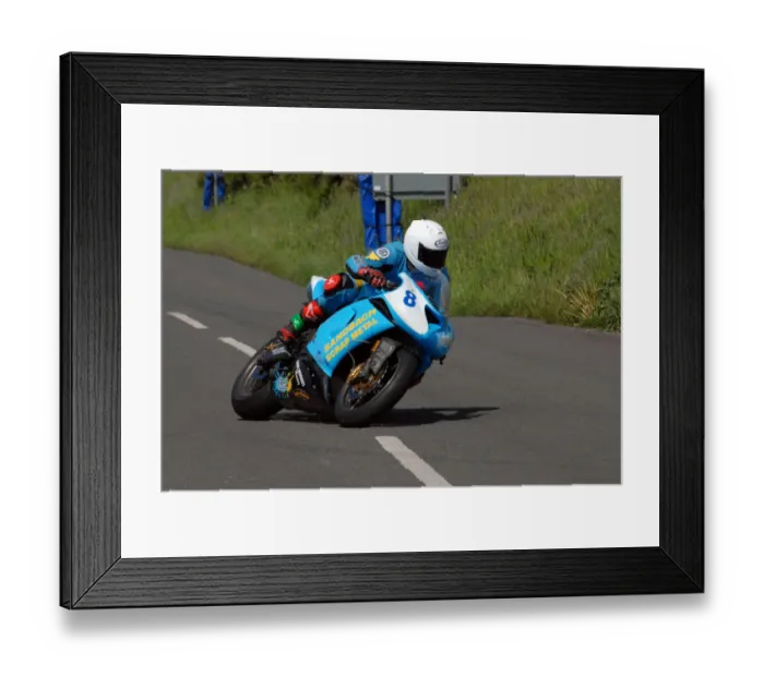 Framed Print : Andy Cowin (Kawasaki) 2009 Jurby Road Framed Print : Andy Cowin (Kawasaki) 2009 Jurby Road