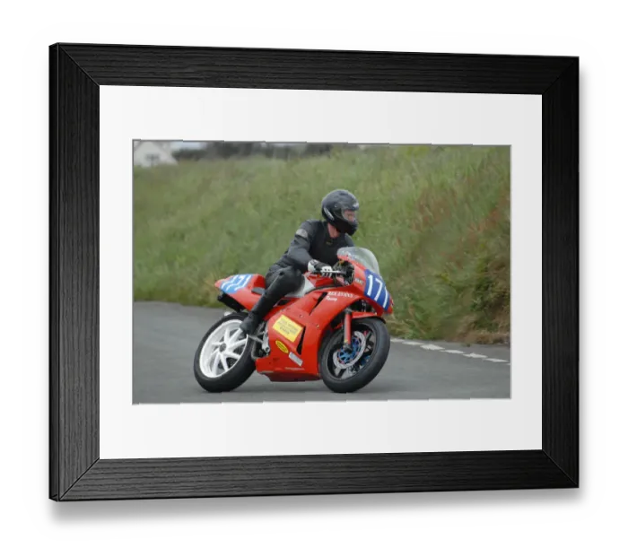 Framed Print : Bob Simmons (Honda) 2009 Jurby Road Framed Print : Bob Simmons (Honda) 2009 Jurby Road