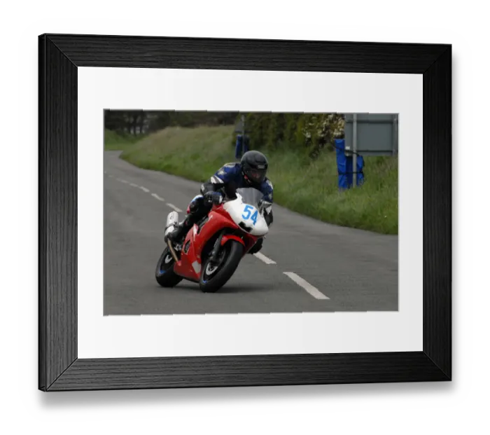 Framed Print : Brian Appleton (Yamaha) 2009 Jurby Road Framed Print : Brian Appleton (Yamaha) 2009 Jurby Road