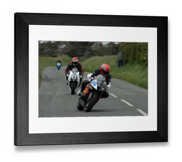 Framed Print : Timmy Turtle (Honda) 2009 Jurby Road Framed Print : Timmy Turtle (Honda) 2009 Jurby Road