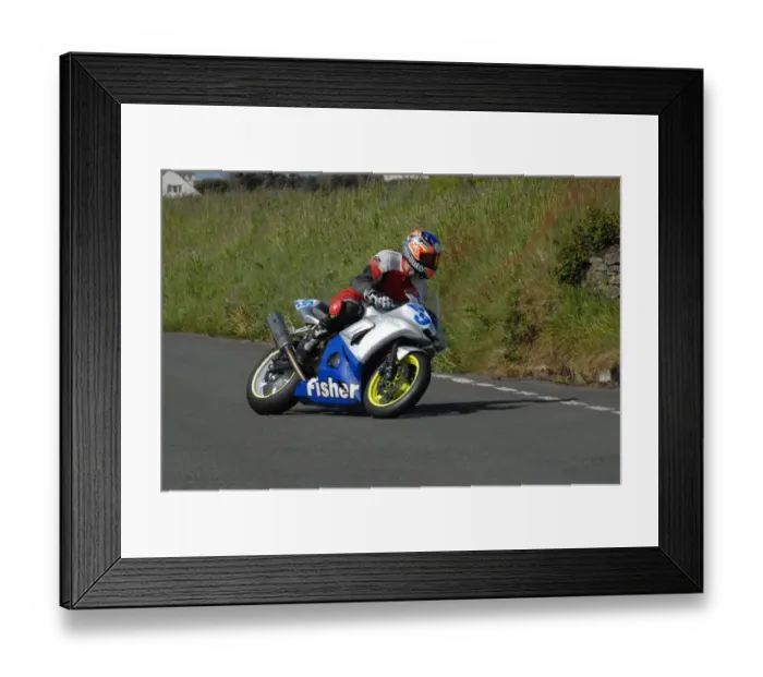 Framed Print : Darran Creer (Yamaha) 2009 Jurby Road