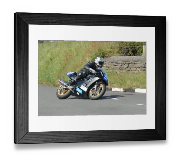 Framed Print : Lee Darbyshire (Kawasaki) 2009 Jurby Road