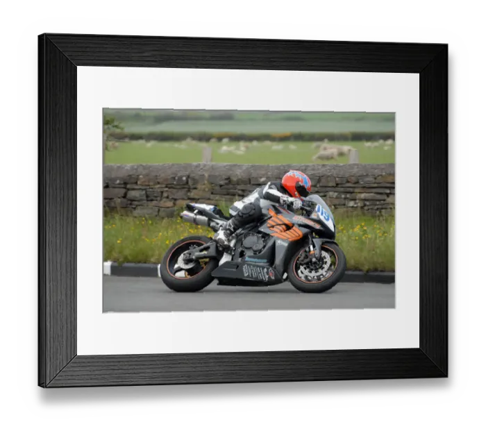 Framed Print : Timmy Turtle (Honda) 2009 Jurby Road Framed Print : Timmy Turtle (Honda) 2009 Jurby Road