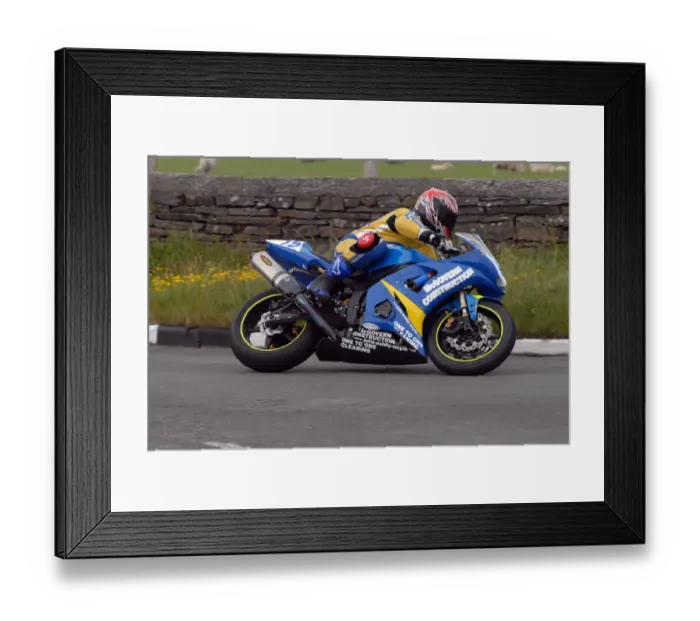 Framed Print : Paul Smyth (Yamaha) 2009 Jurby Road Framed Print : Paul Smyth (Yamaha) 2009 Jurby Road