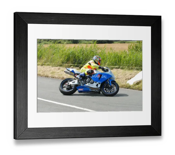 Framed Print : Tim Fenton (Honda) 2010 Jurby Road Framed Print : Tim Fenton (Honda) 2010 Jurby Road