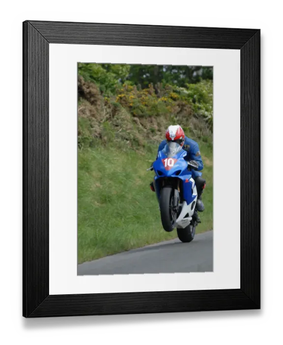 Framed Print : Gary Carswell (Suzuki) 2007 Jurby Road Framed Print : Gary Carswell (Suzuki) 2007 Jurby Road