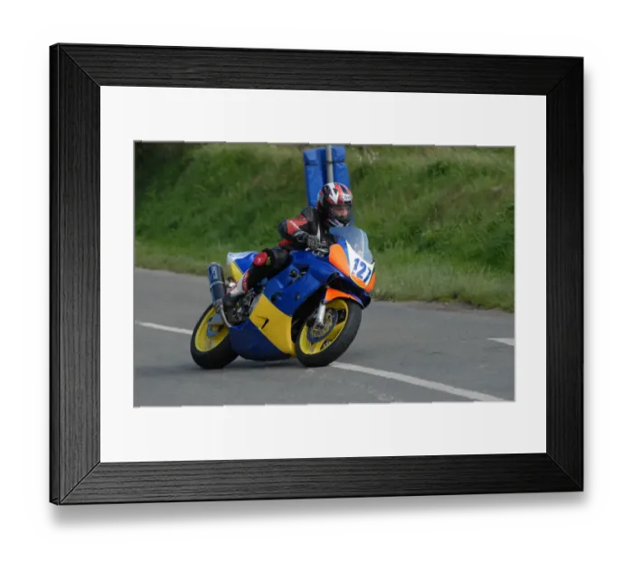 Framed Print : Anthony Redmond (Yamaha) 2007 Jurby Road Framed Print : Anthony Redmond (Yamaha) 2007 Jurby Road
