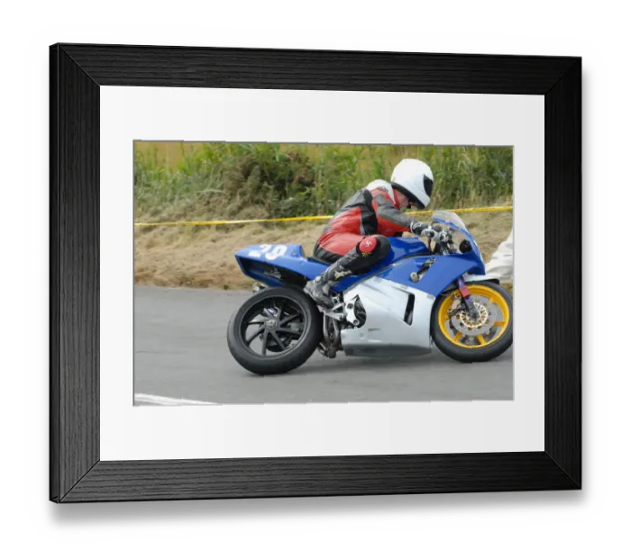 Framed Print : Darran Creer (Honda) 2009 Jurby Road Framed Print : Darran Creer (Honda) 2009 Jurby Road