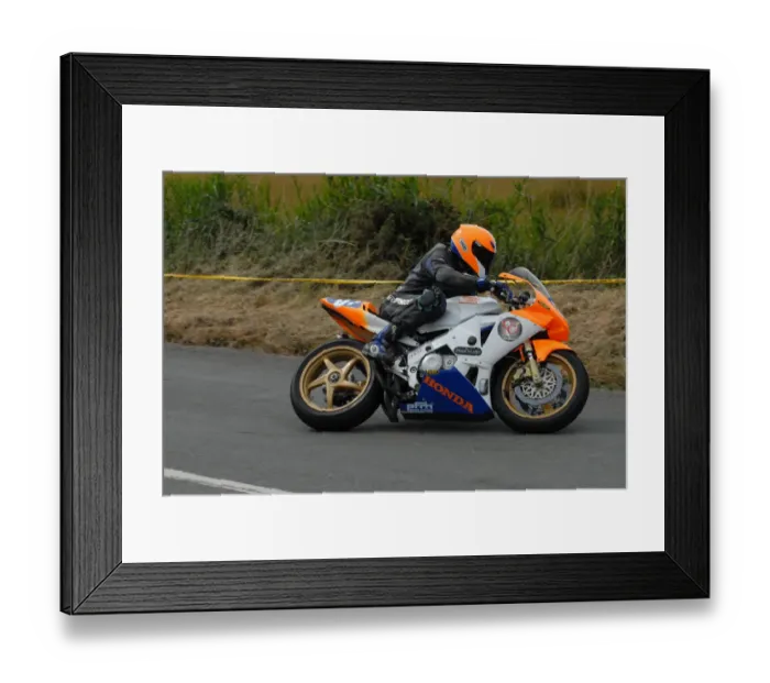 Framed Print : Brian Purdy (Honda) 2009 Jurby Road