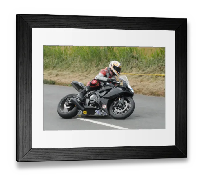 Framed Print : Jules Ray (Suzuki) 2009 Jurby Road Framed Print : Jules Ray (Suzuki) 2009 Jurby Road
