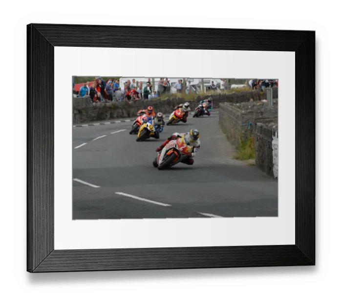 Framed Print : Guy Martin (Honda) 2009 Southern 100 Framed Print : Guy Martin (Honda) 2009 Southern 100