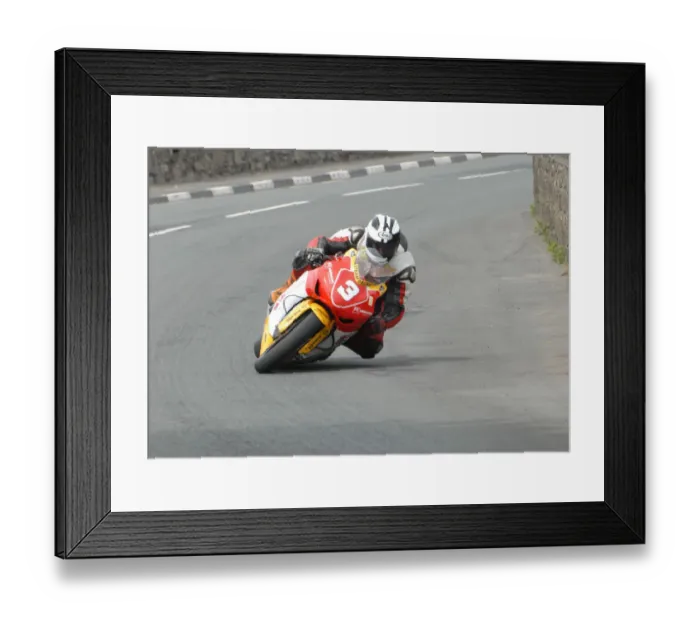 Framed Print : Michael Dunlop (Yamaha) 2009 Southern 100 Framed Print : Michael Dunlop (Yamaha) 2009 Southern 100