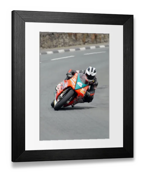 Framed Print : William Dunlop (Honda) 2009 Southern 100 Framed Print : William Dunlop (Honda) 2009 Southern 100