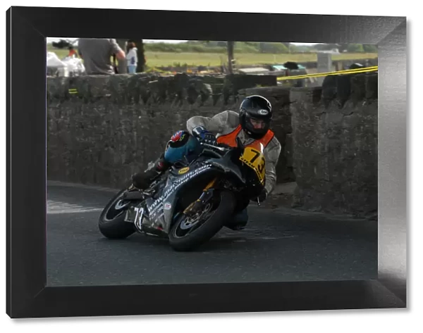 Andrew Brown (Triumph) 2009 Southern 100