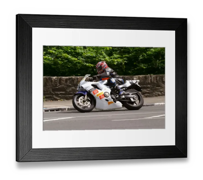 Framed Print : Scott Crews (Honda) 2004 Production 600 TT